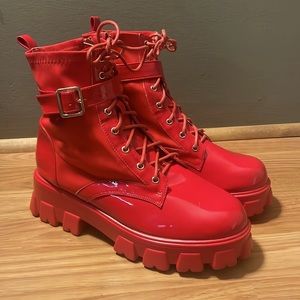 LILIANA RED COMBAT BOOTS SIZE 8